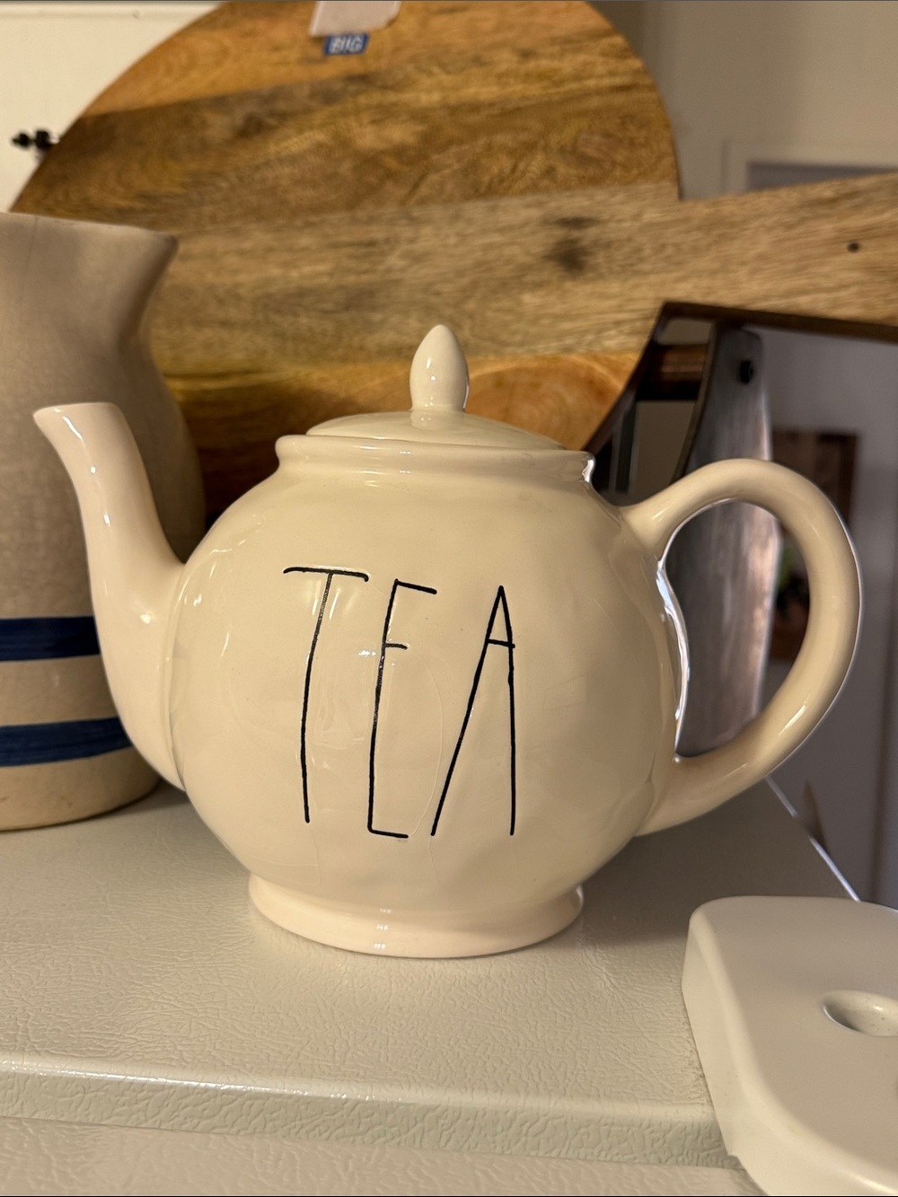 Rare Early RAE DUNN Chubby Teapot TEA MAGENTA EXCLUSIVE M Stamp Discontinued HTF